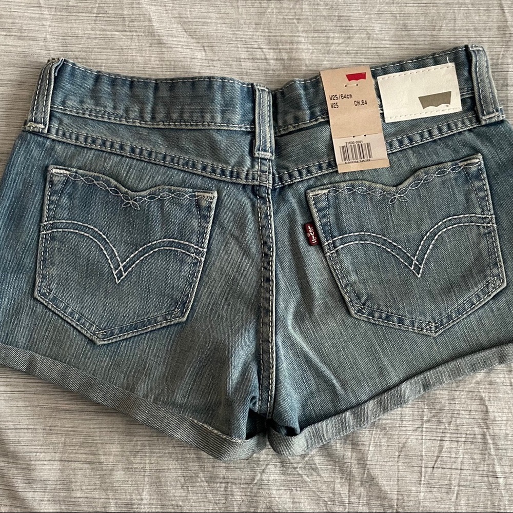 Levi’s denim shorts